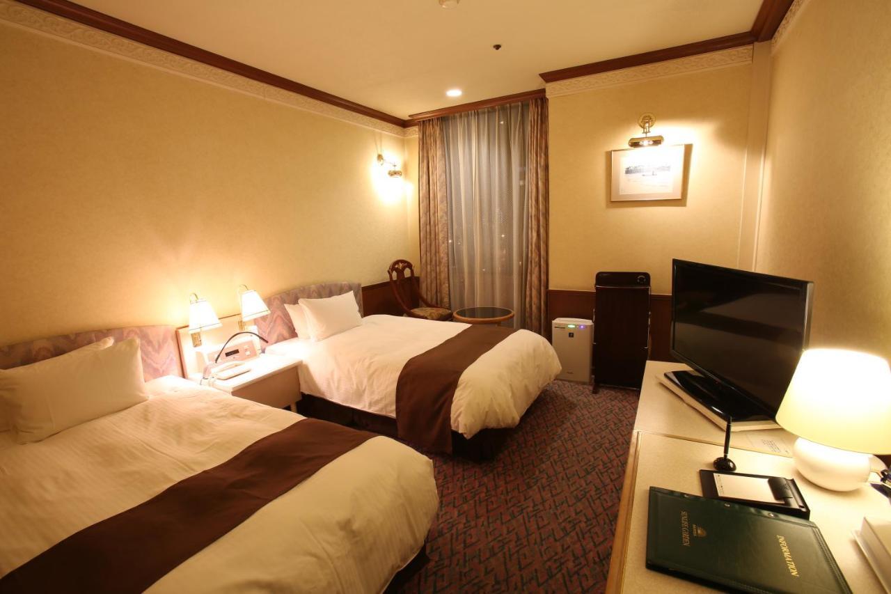 Hotel Sunlife Garden Hiratsuka Exterior foto